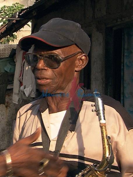 Joseph Munange alias Maproko, saxophoniste auteur-compositeur congolais (1927-2015)